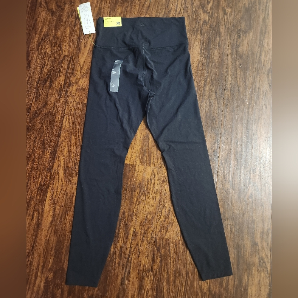 NWT Black leggings, M BLACK leggings NWT, Size M Black Brushed Leggings